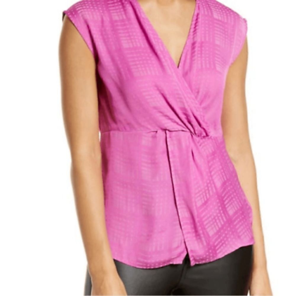 Halogen Sleeveless Twist front Top NWOT